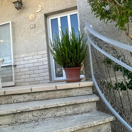 別荘 Casa Giaginti Falerone